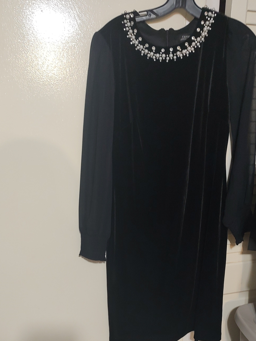 Black Velvet Embellished Neck Long-Sleeve Dress Size 6
